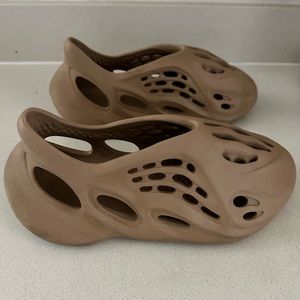 Yeezy Foam Runner Ochre Size 7